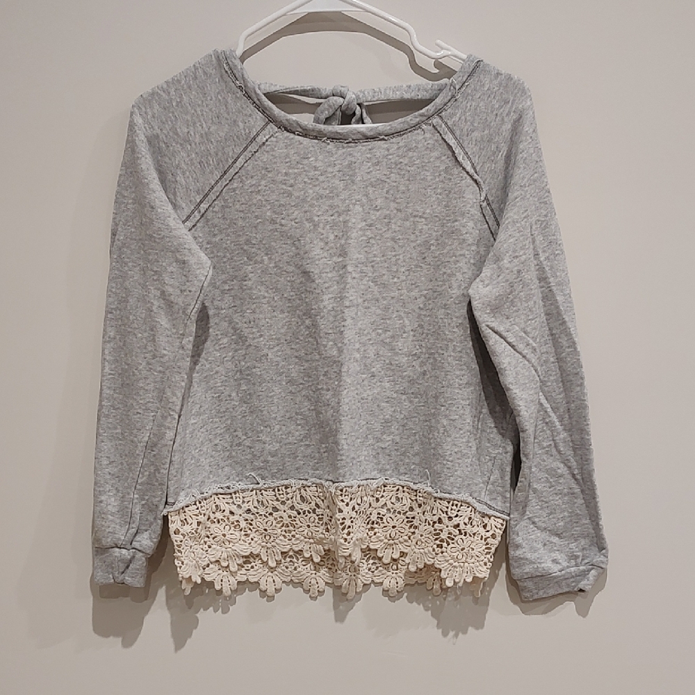 Altar'd State Gray Sweatshirt with Lace Raw Hem. Tie Neck Back. Cozy, Casual